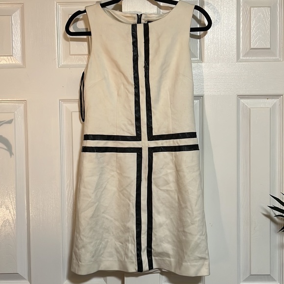 Laundry by Shelli Segal Leather Trim Sheath Dress - Picture 2 of 8